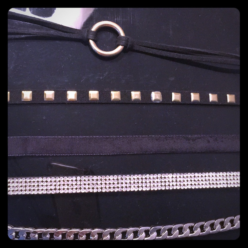 Set of 5 Different Chocker Necklaces